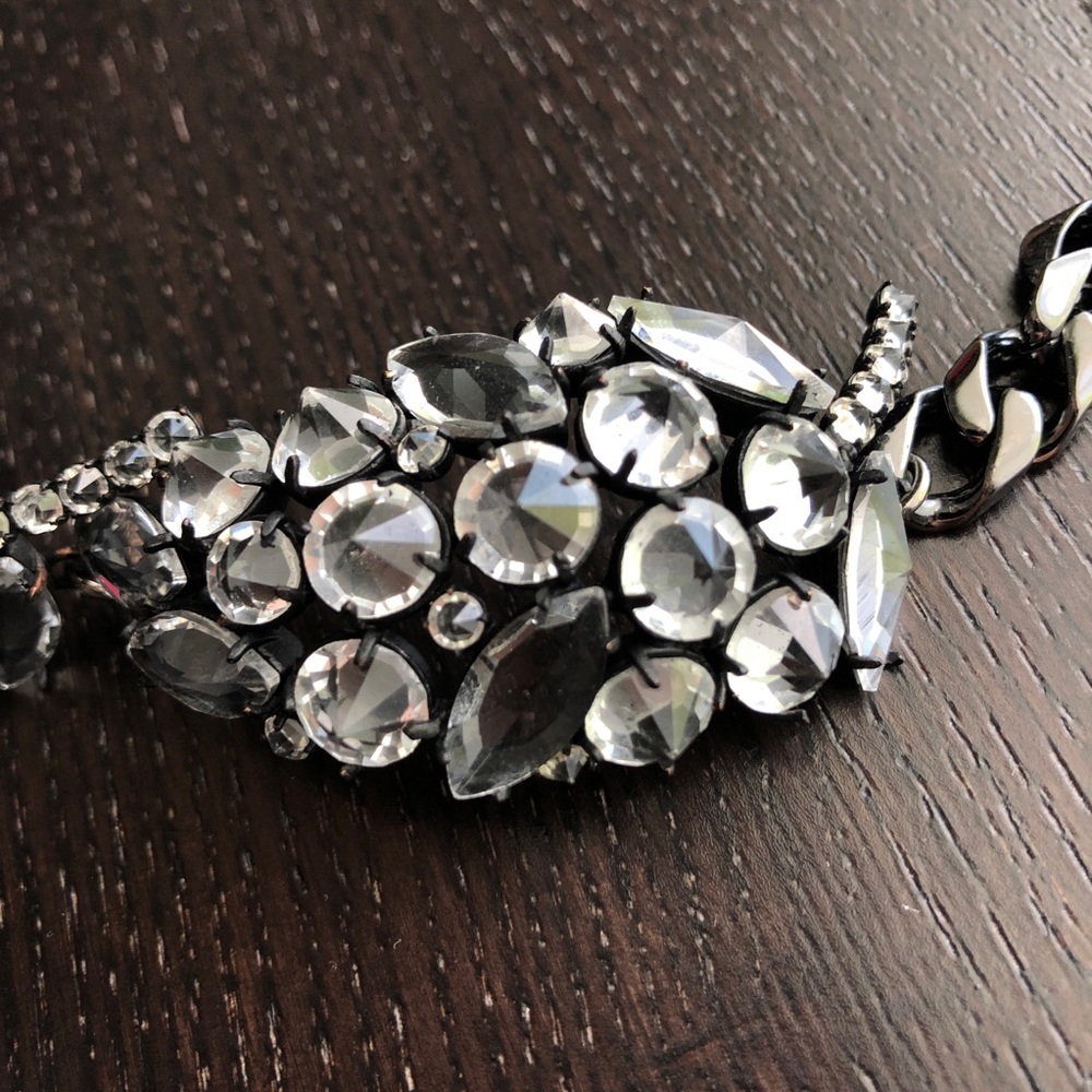 NWOT Lulu Frost Diamanda Crystal Collar Necklace - Picture 7 of 9